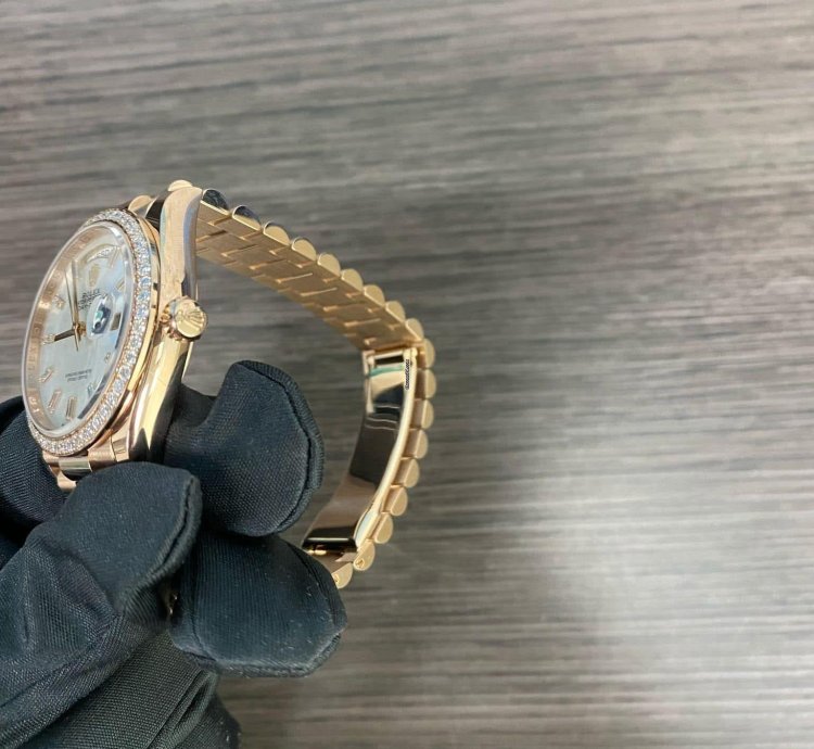 Rolex Day-date 36 128345rbr Day-date 36 Mothet Of Peard Diamond