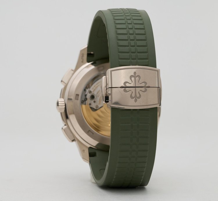 Patek Philippe Aquanaut Khaki Chronograph Unpolished