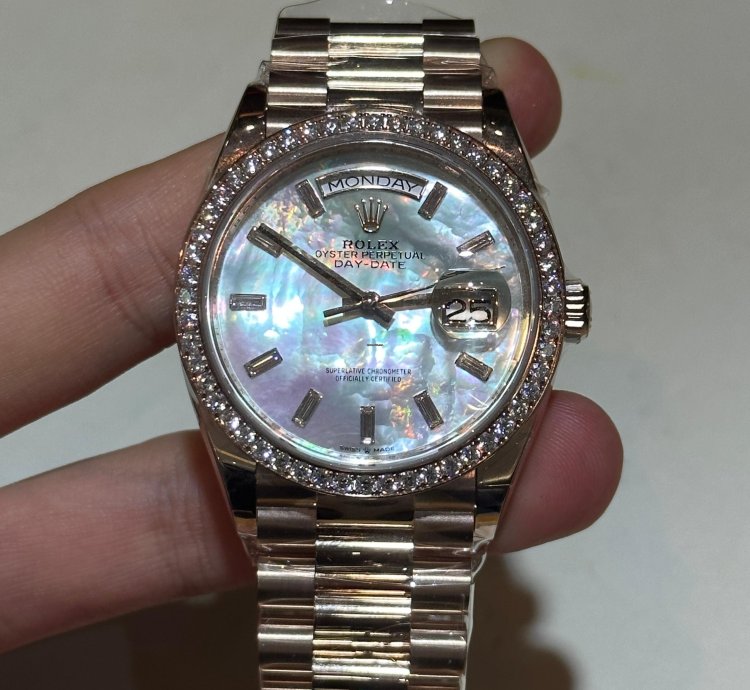 Rolex Day-date 36 128345rbr Everose Gold And Diamonds Mother Of Pearl