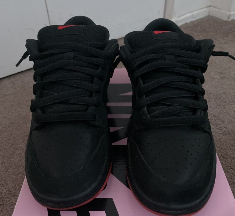 Nike Sb Dunk Low Black Pigeon Jeff Staple