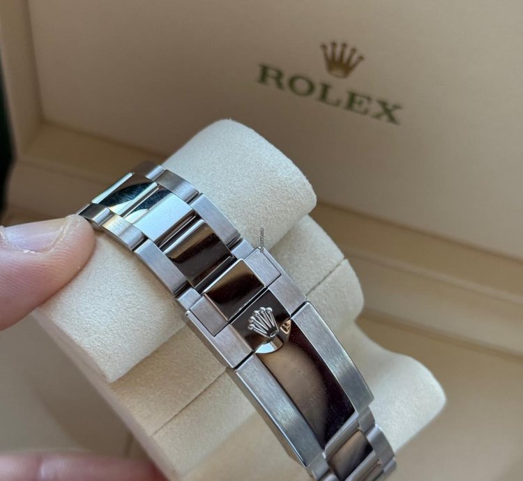 Rolex Daytona 126500ln-2025-unworn-daytona-full Set