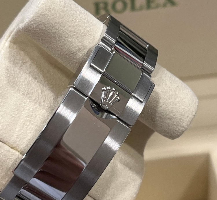 Rolex Daytona 126500ln-2025-unworn-daytona-full Set
