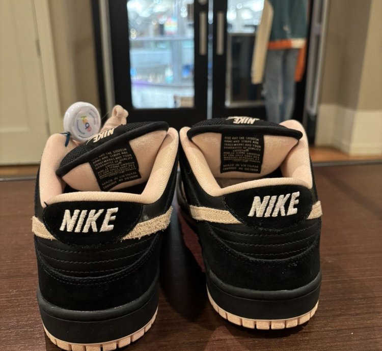 Nike Sb Dunk Low Black Washed Coral
