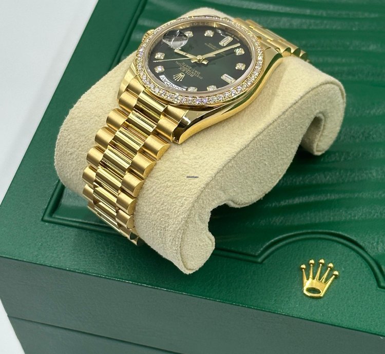 Rolex Day-date 36 128348rbr Green Bezel Ombr Diamond Dial Yellow Gold President Diamond Bezel