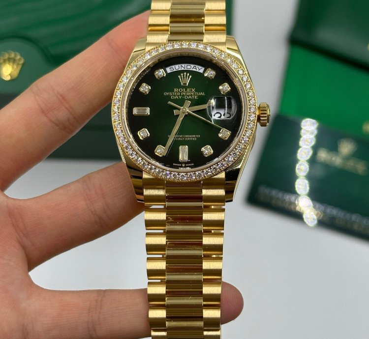 Rolex Day-date 36 128348rbr Green Bezel Ombr Diamond Dial Yellow Gold President Diamond Bezel