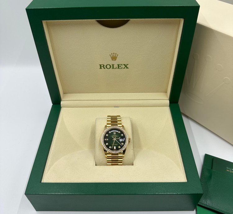 Rolex Day-date 36 128348rbr Green Bezel Ombr Diamond Dial Yellow Gold President Diamond Bezel