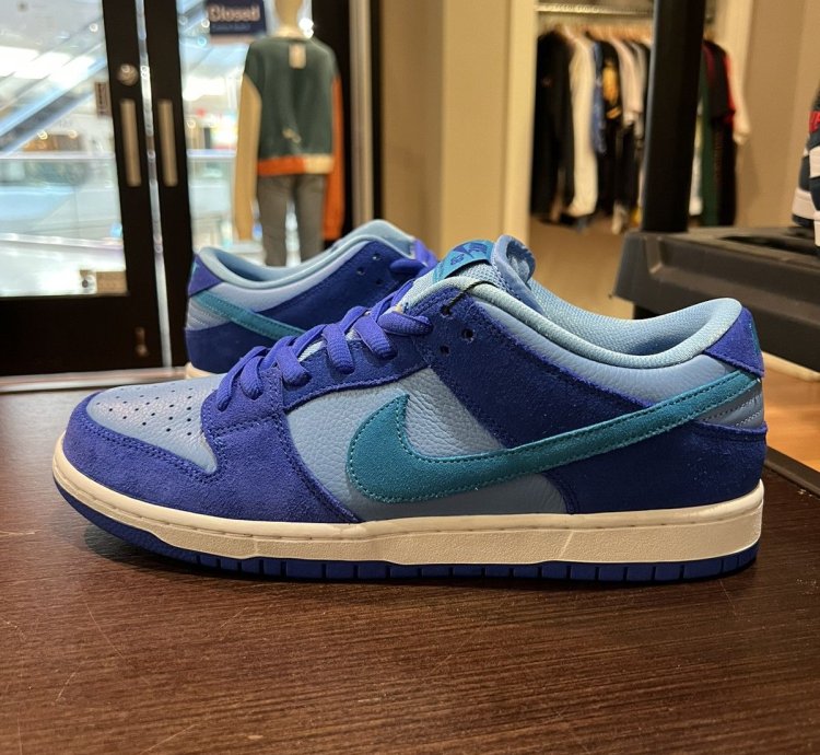 Nike Sb Dunk Low Blue Raspberry