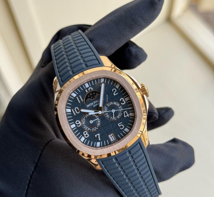 Patek Philippe Aquanaut Luce Annual Calendar