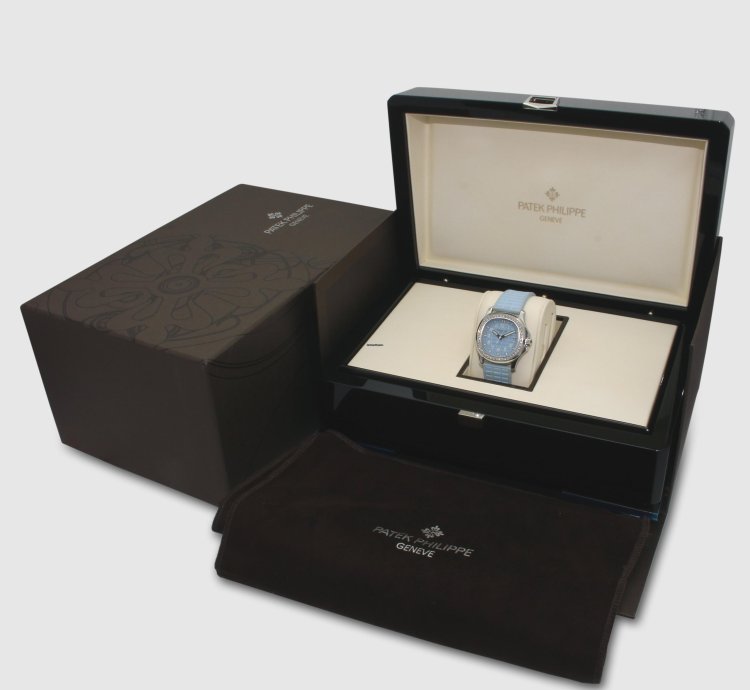 Patek Philippe Aquanaut Luce Blue Ice Unused