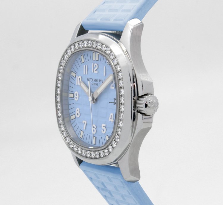 Patek Philippe Aquanaut Luce Blue Ice Unused