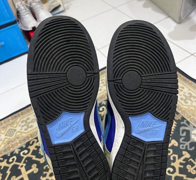 Nike Sb Dunk Low Celadon Uk7 5 Us8 Og Box Laces