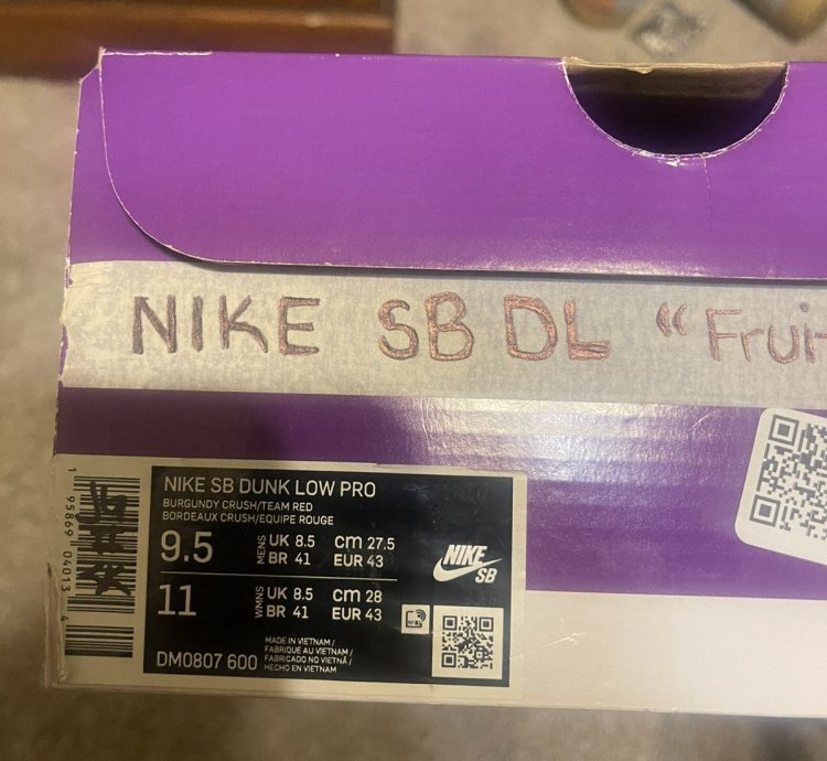 Nike Sb Dunk Low Cherry Pack