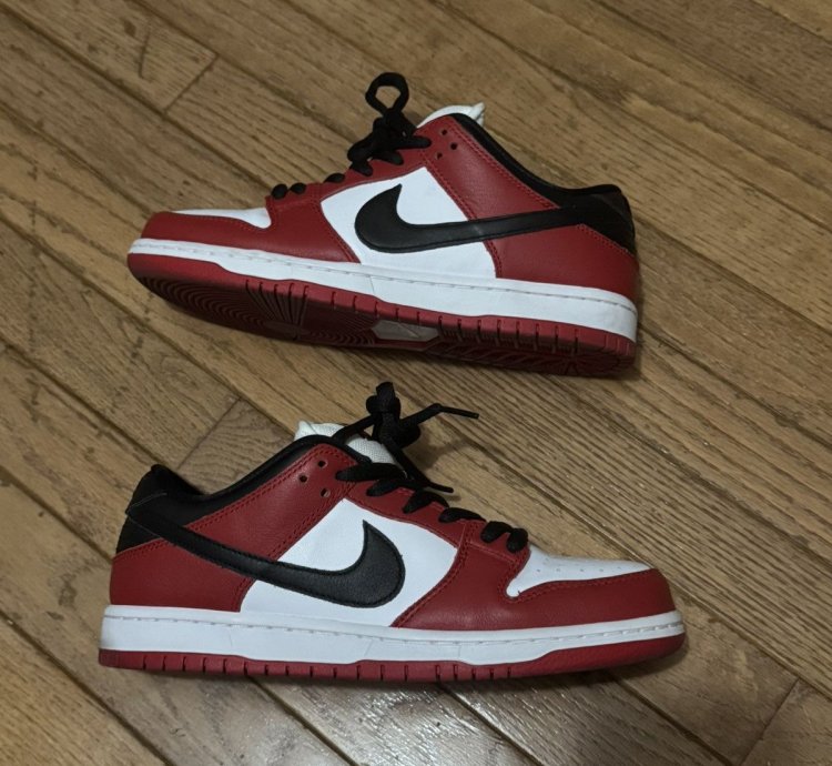 Nike Sb Dunk Low Chicago