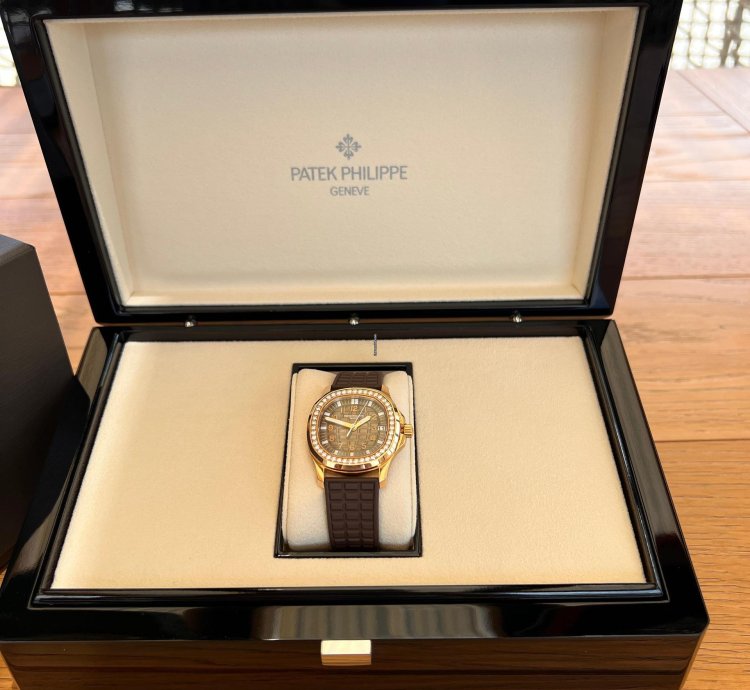 Patek Philippe Aquanaut Luce Self-winding Movements