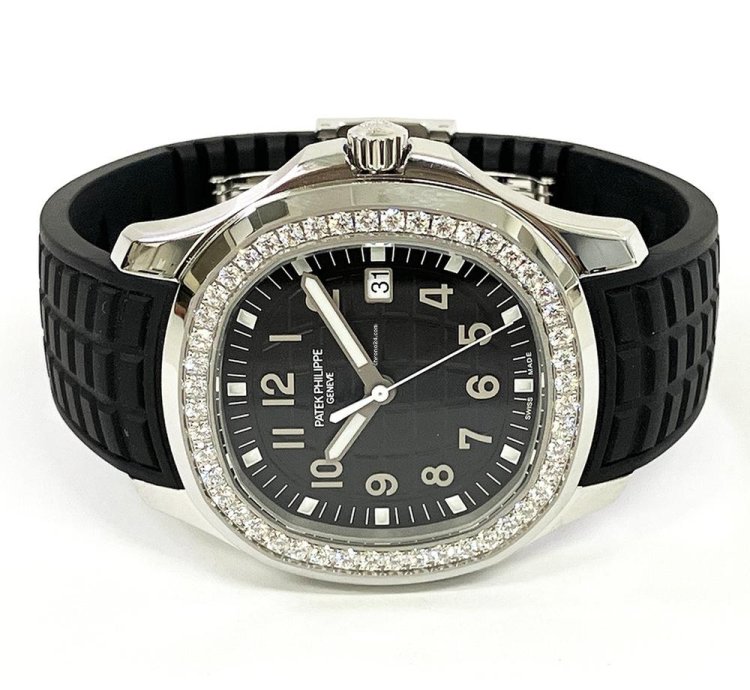 Patek Philippe Aquanaut Luce Stainless Steel Black Arabic Dial 5267 200a-001