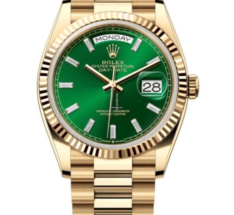 Rolex Day-date 36 2024 2025 Green Baguette Diamond Dial Day-date 36 Yellow Gold Fluted Bezel