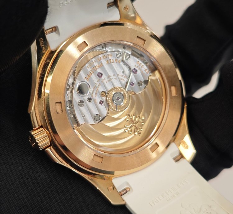 Patek Philippe Aquanaut Luce Travel
