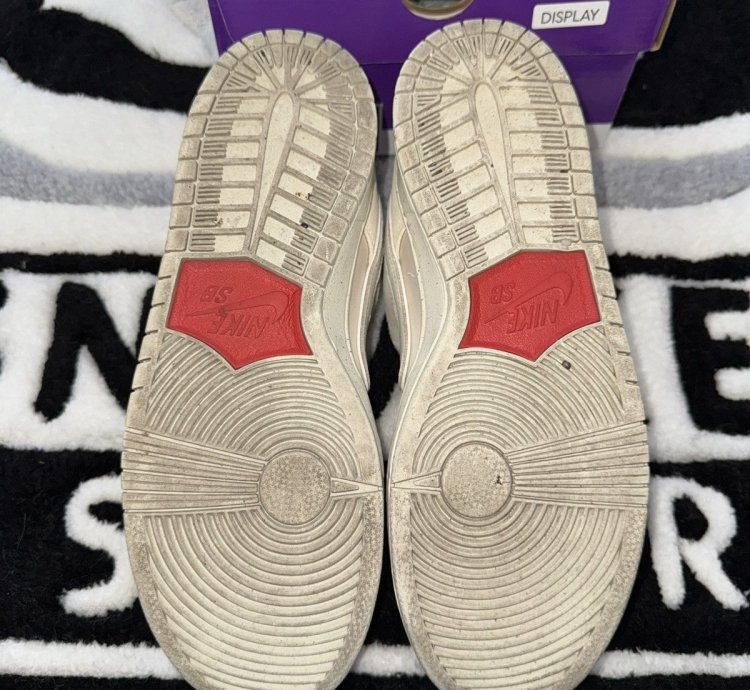 Nike Sb Dunk Low City Of Love Light Bone size 9 5