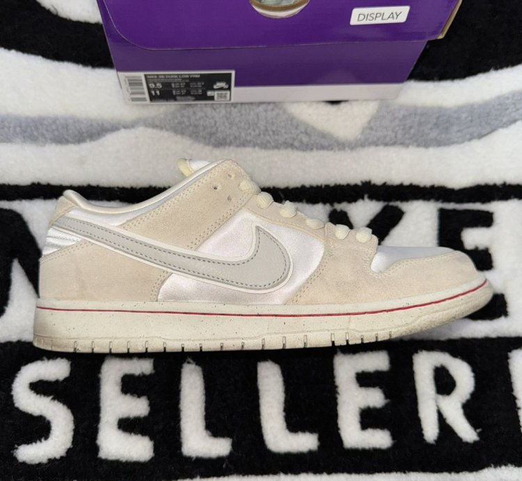 Nike Sb Dunk Low City Of Love Light Bone size 9 5