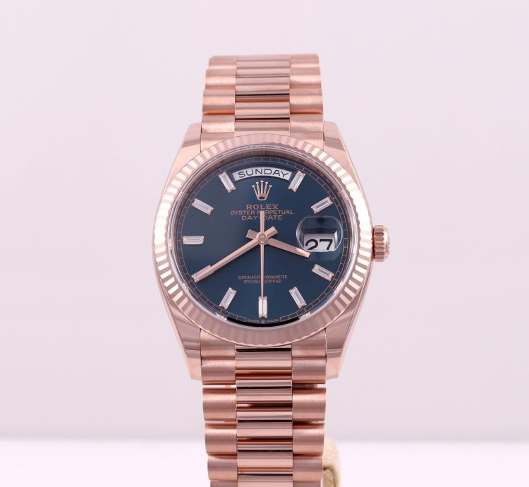 Rolex Day-date 36 2024 Day Date 36 Blue Green Diamond Baguette Rose Gold Everose 128235