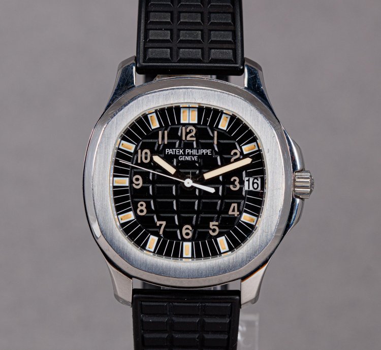Patek Philippe Aquanaut Ref 5065 Tritium Archives From 2000