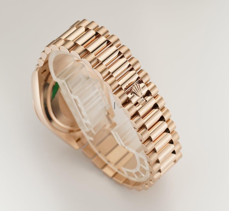 Rolex Day-date 36 36mm 18k Everose Gold President Blue-green Baguette Diamond Dial