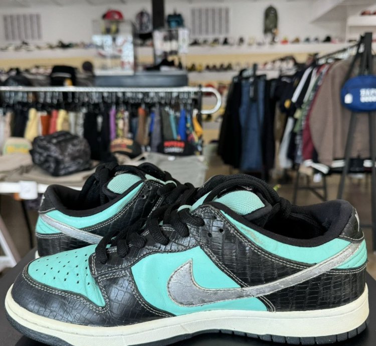 Nike Sb Dunk Low Diamond Supply Tiffany Sz 12 2005