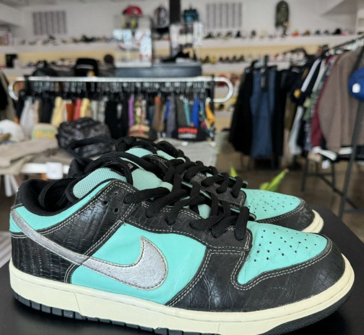Nike Sb Dunk Low Diamond Supply Tiffany Sz 12 2005