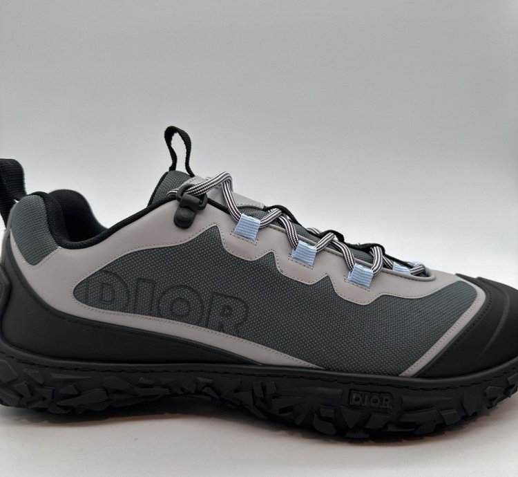Hiking Shoes Mesh Sz 43