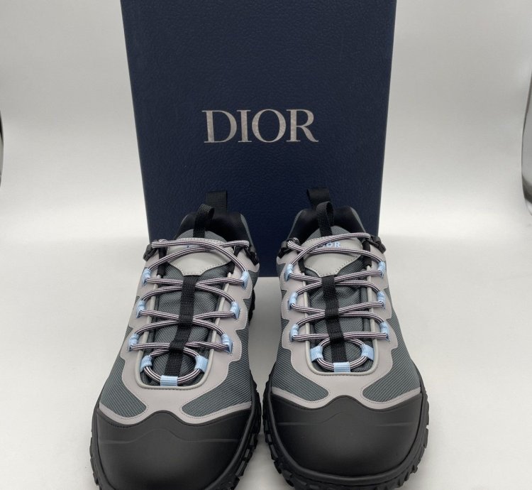 Hiking Shoes Mesh Sz 43