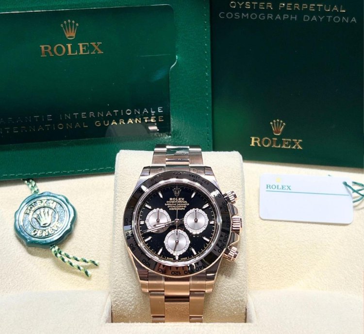 Rolex Daytona 126505 Daytona 40mm Rose Gold Black Diamond Set Oyster
