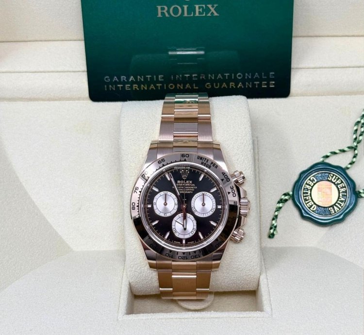 Rolex Daytona 126505 Daytona 40mm Rose Gold Black Diamond Sundust Dial Oyster