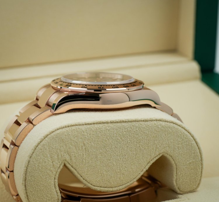 Rolex Daytona 126505 Everose Full Set