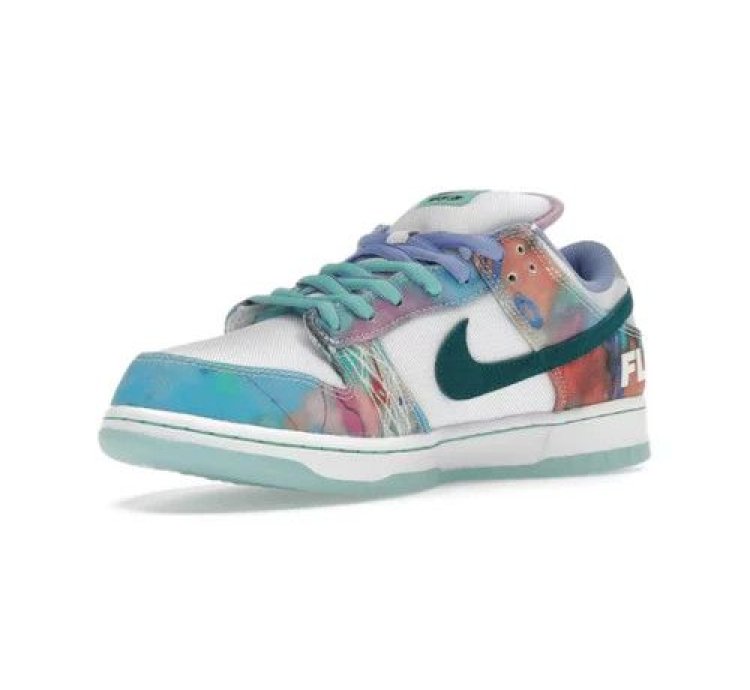 Nike Sb Dunk Low Futura Laboratories Bleached Aqua