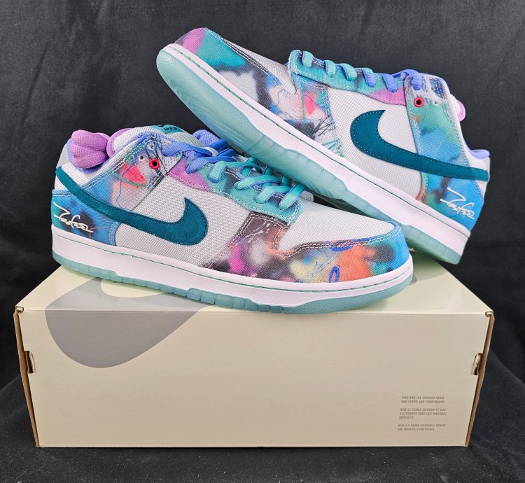 Nike Sb Dunk Low Futura Laboratories Bleached Aqua New