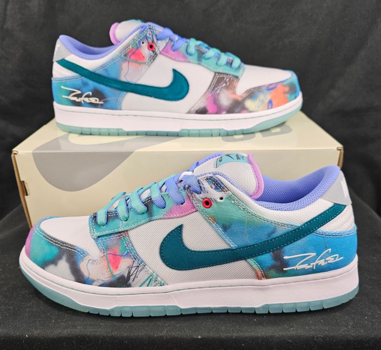 Nike Sb Dunk Low Futura Laboratories Bleached Aqua New