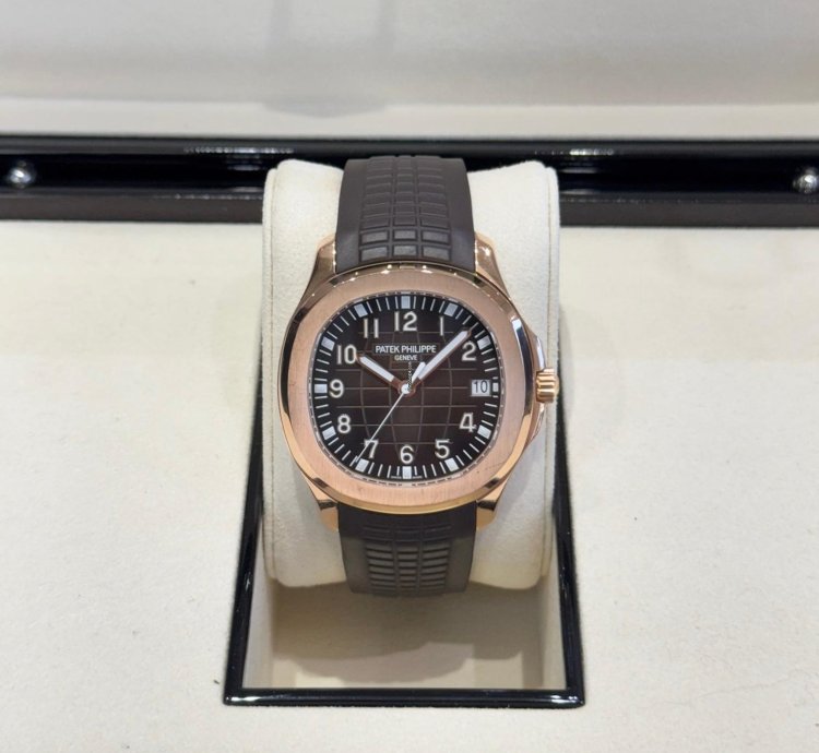 Patek Philippe Aquanaut Rose Gold Brown Dial 2022
