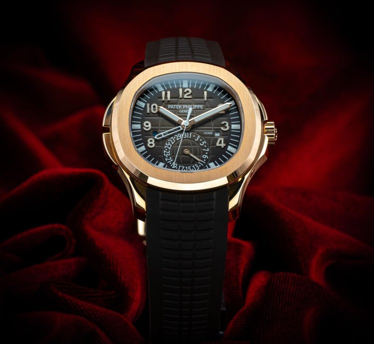 Patek Philippe Aquanaut Rose Gold Brown Dial 5164r Complete Set