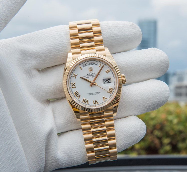 Rolex Day-date 36 36mm 2022 White Roman Dial