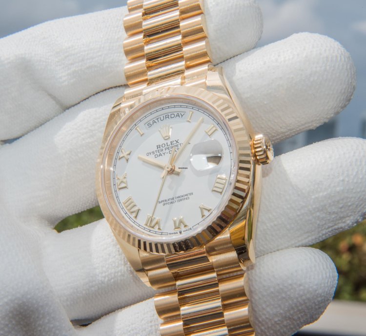 Rolex Day-date 36 36mm 2022 White Roman Dial