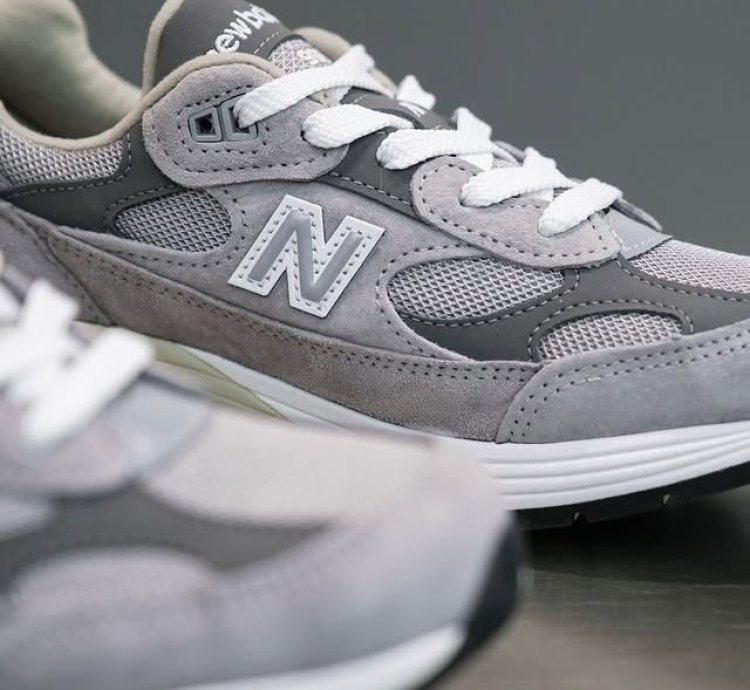 New Balance 992 Og Grey worn By Steve Jobs