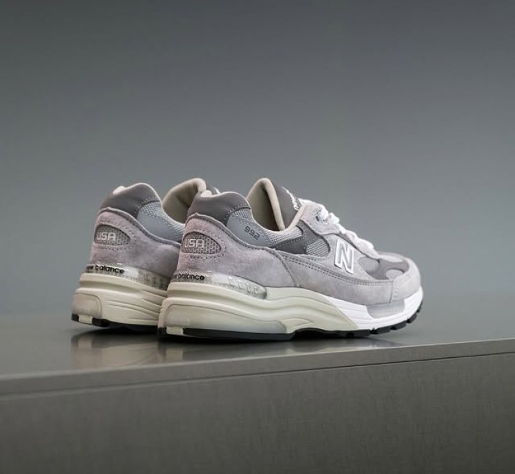 New Balance 992 Og Grey worn By Steve Jobs