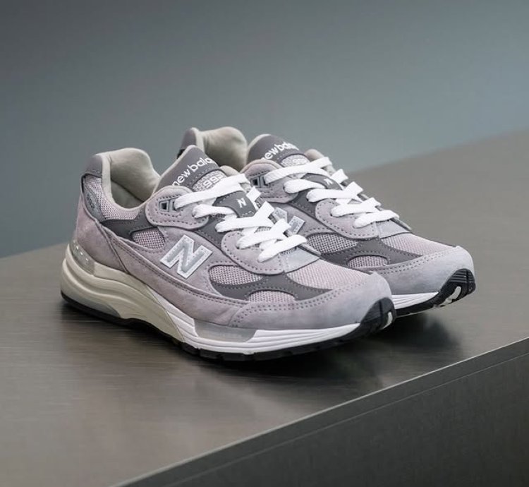 New Balance 992 Og Grey worn By Steve Jobs
