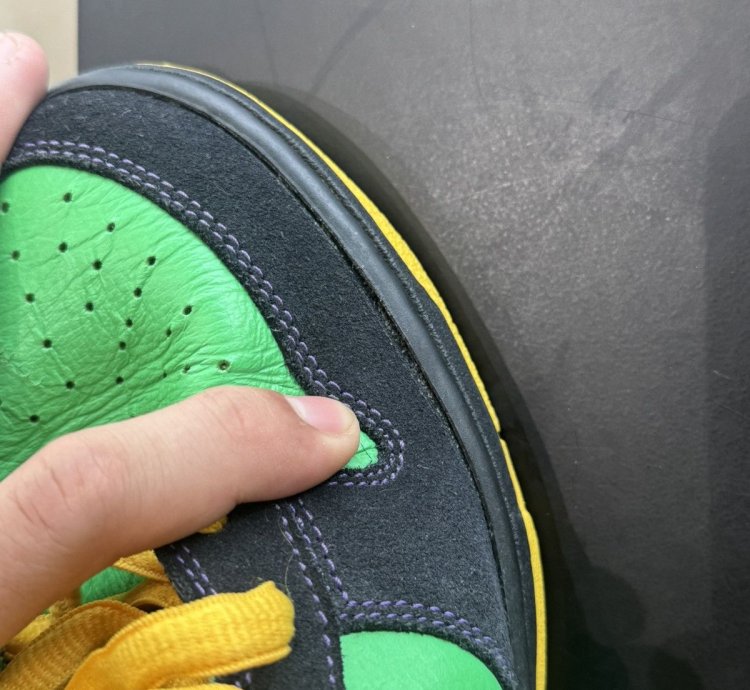 Nike Sb Dunk Low Green Spark Hoop Orange Sz 9
