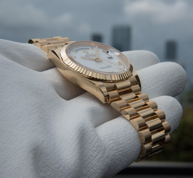 Rolex Day-date 36 36mm 2022 White Roman Dial