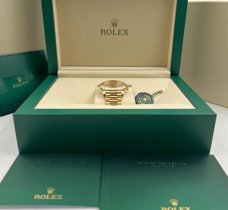 Rolex Day-date 36 36mm Champagne Diamond Dial Yellow Gold Bracelet 128238 Unworn 2023