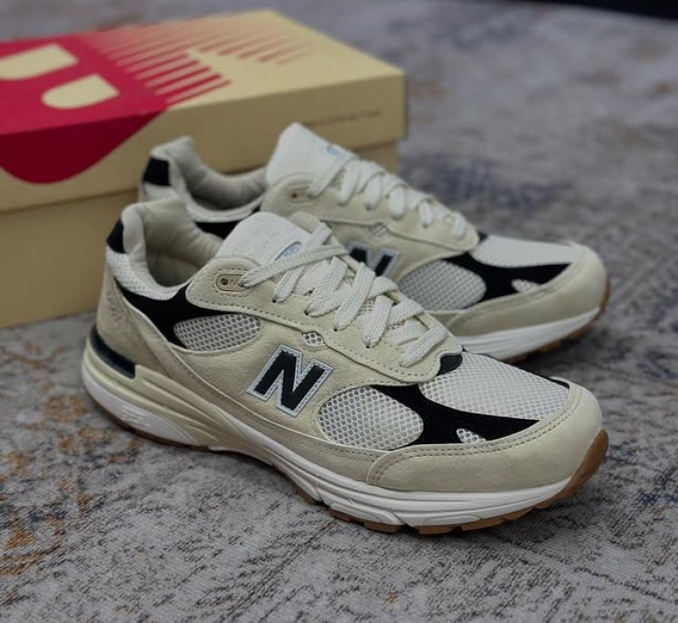 New Balance 993 Og Sea Salt Black