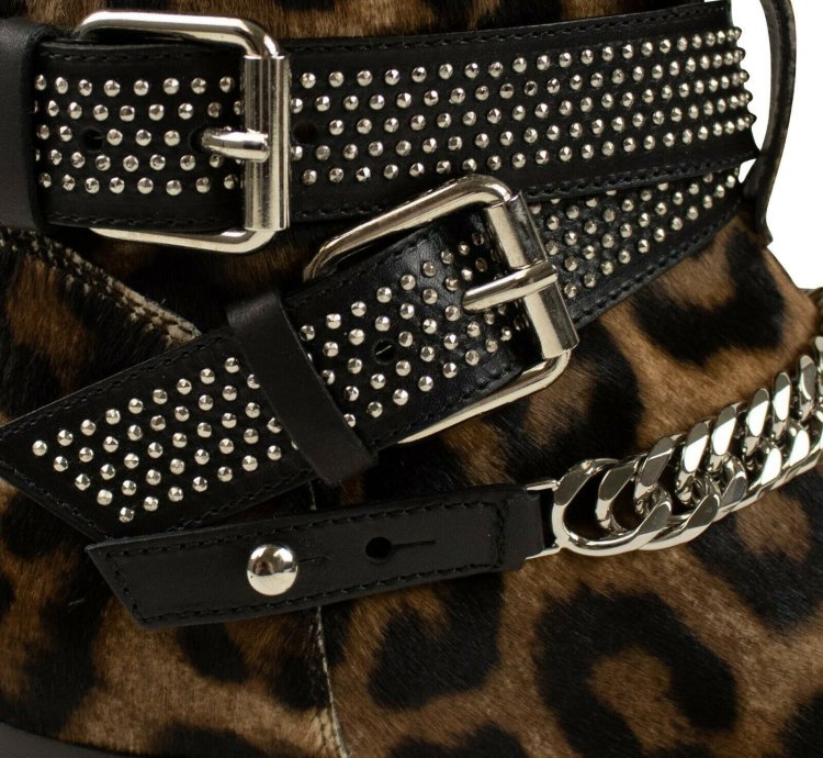 Leopard Print Chain Boot Size 43