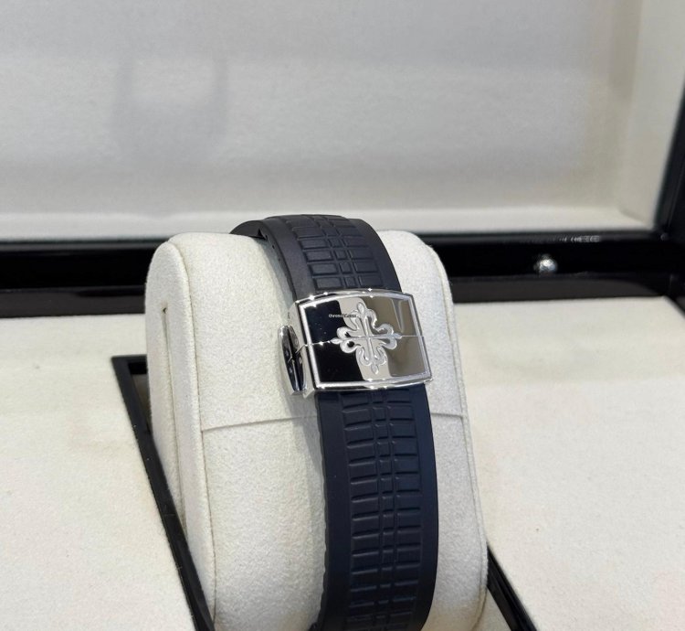 Patek Philippe Aquanaut Stainless Steel 2020