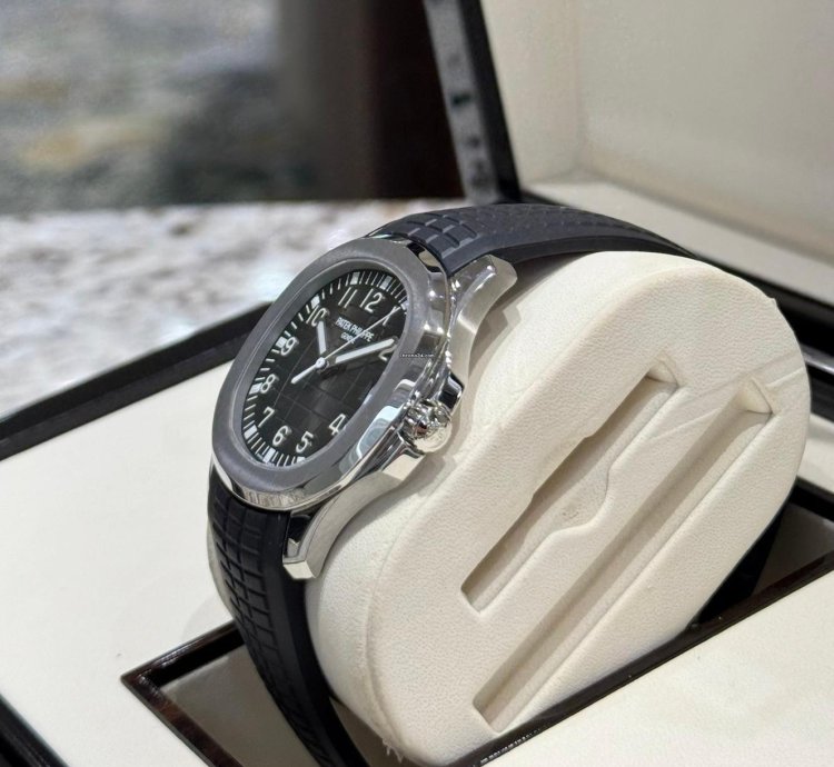Patek Philippe Aquanaut Stainless Steel 2023